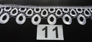 Gipiura na metry biała 8 cm  -  0,5 mb