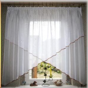  Firana z lamówką rosa 300x150 woal